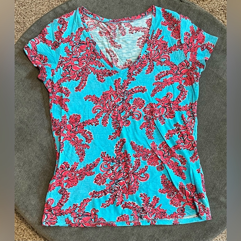 Lilly Pulitzer Michele Top Rhode Island Reef Searulean Blue V-neck Tee Shirt